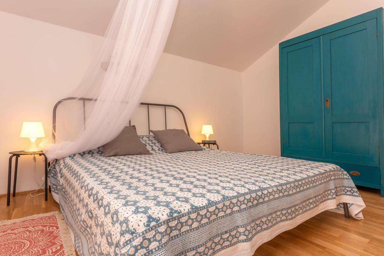 Kuca Skugor Appartement Šibenik Buitenkant foto